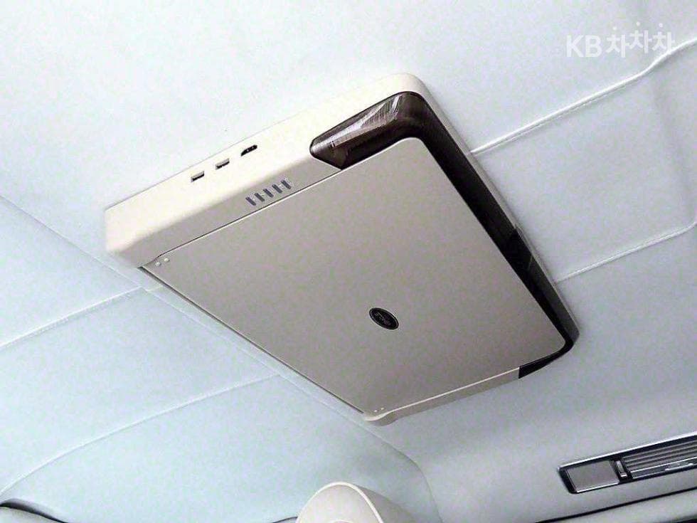 Mercedes-Benz V클래스(W447)2.0 Бензин Стандартен - 15