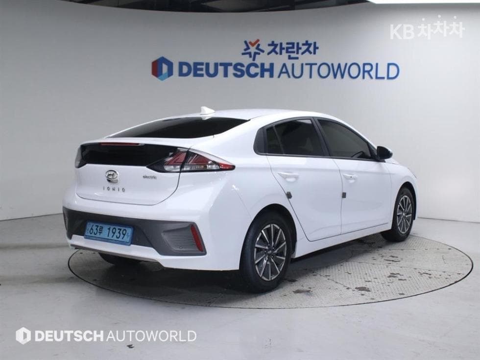 Hyundai The New (facelift) IONIQ (Original Model) 일렉트릭N - 2