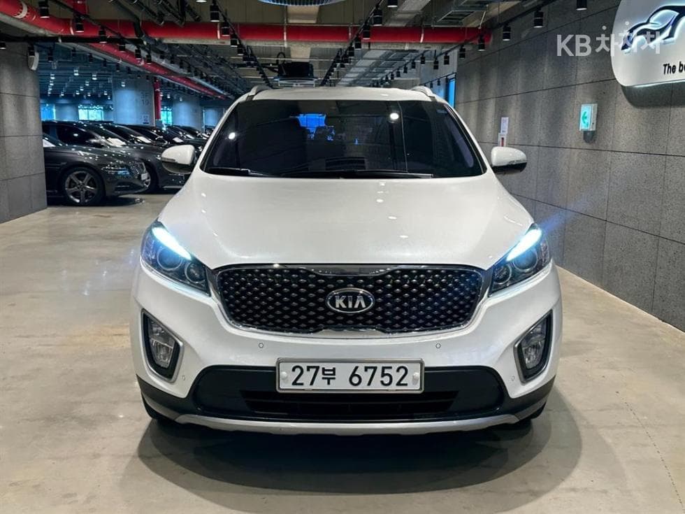 Киа All NewSorentoДизел 2.0 2WD Noblesse - 2