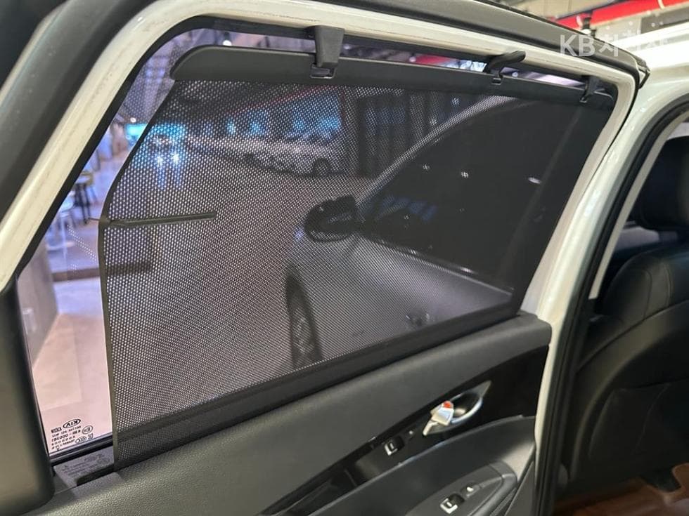 Киа All NewSorentoДизел 2.0 2WD Noblesse - 15