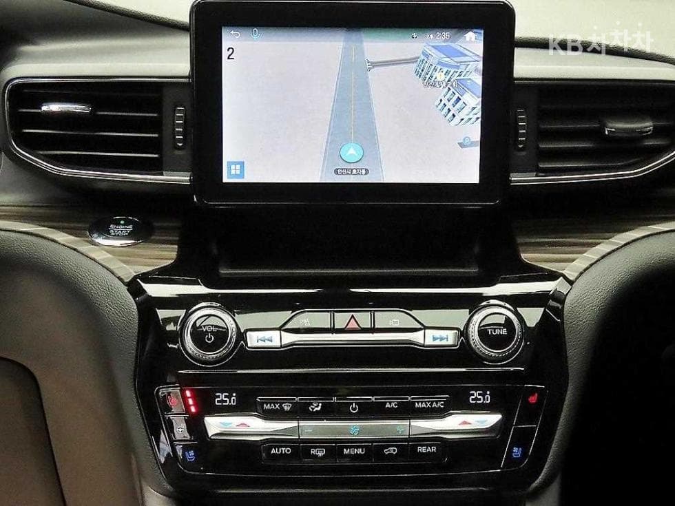 Форд Експлорер(6세대)Бензин Турбо 2.3 AWD Limited - 13