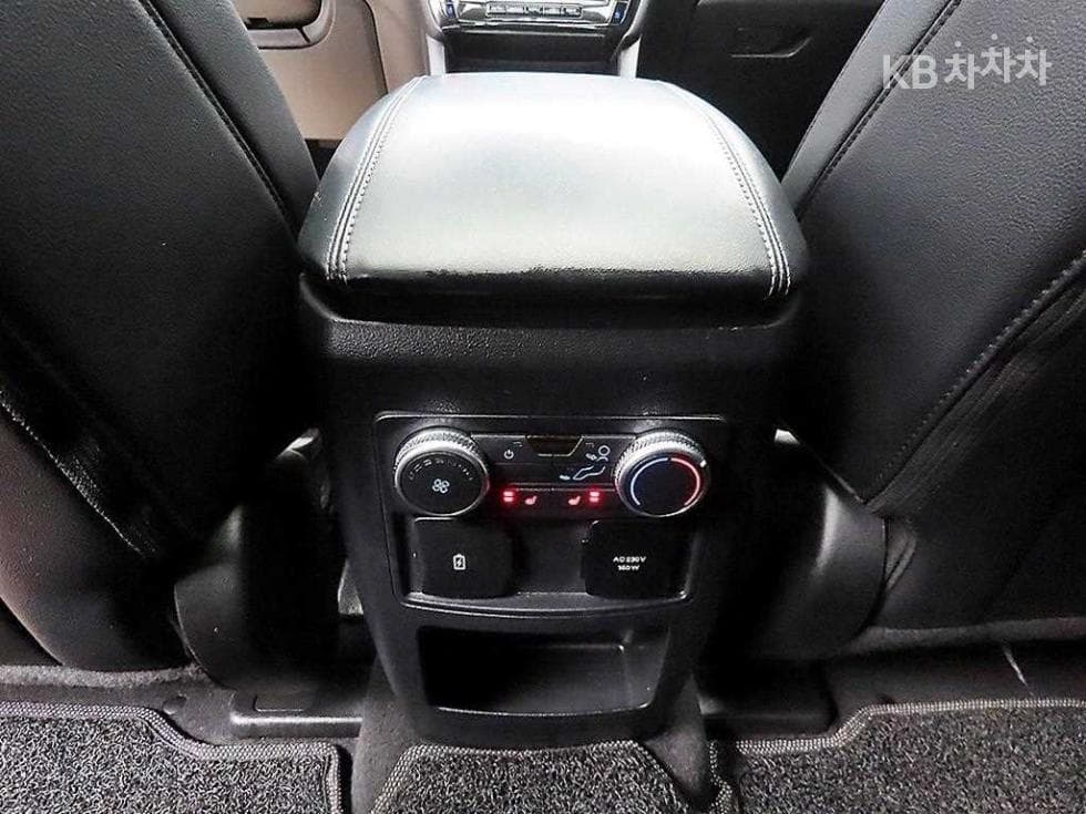 Форд Експлорер(6세대)Бензин Турбо 2.3 AWD Limited - 16