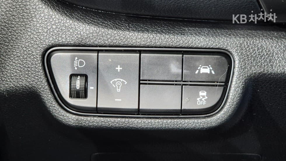 Киа Seltos1.6 Бензин Турбо 2WD Престиж - 19