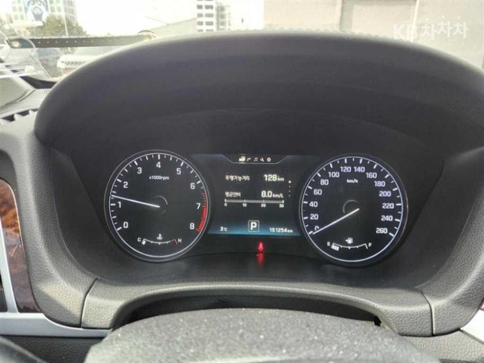 Хюндай ДженезисDHG380 Престиж AWD Стандартен - 3