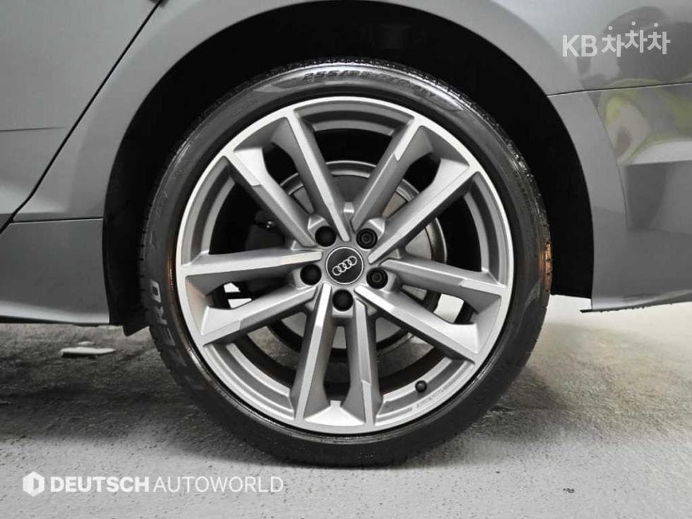 Audi A5(8W6)40 Turbo Diesel Injection quattro Sportback Premium - 5