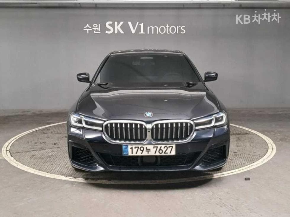 BMW 올Нов5 Серия (G30) 530e M Sport - Image 1
