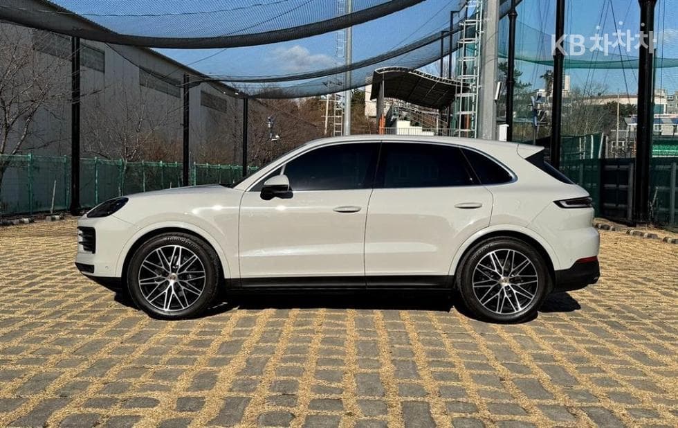 Porsche Cayenne(9Y0)3.0 Standard - 6