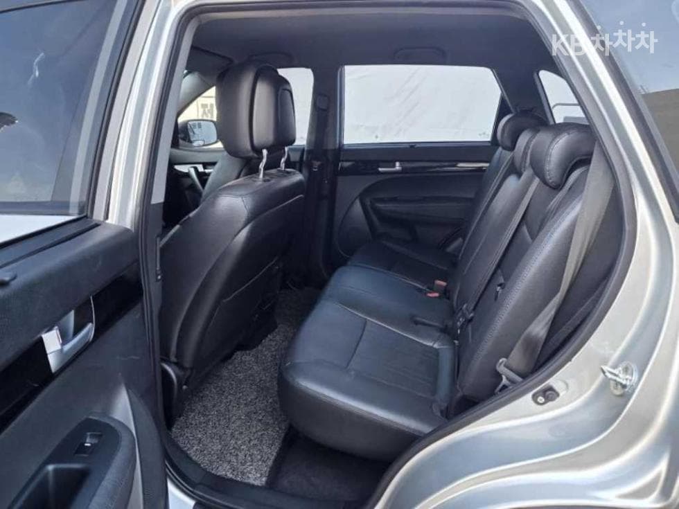 Kia NewSorentoRDiesel 2.0 2WD Trendy - 5