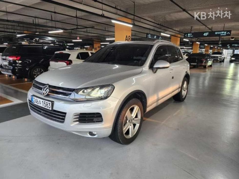 Volkswagen Нов Touareg 3.0 Турбо Дизел Инжекция V6 BlueMotion 7P5 - Image 1