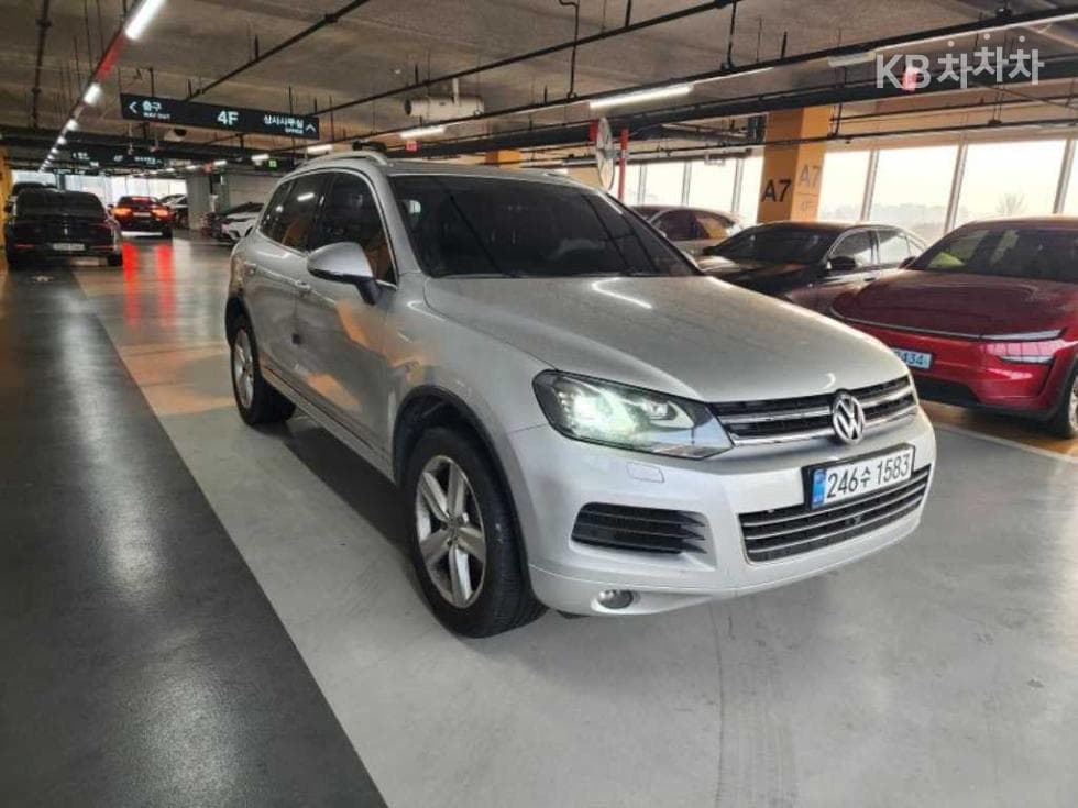 Volkswagen Нов Touareg3.0 Турбо Дизел Инжекция V6 BlueMotion 7P5 - 8