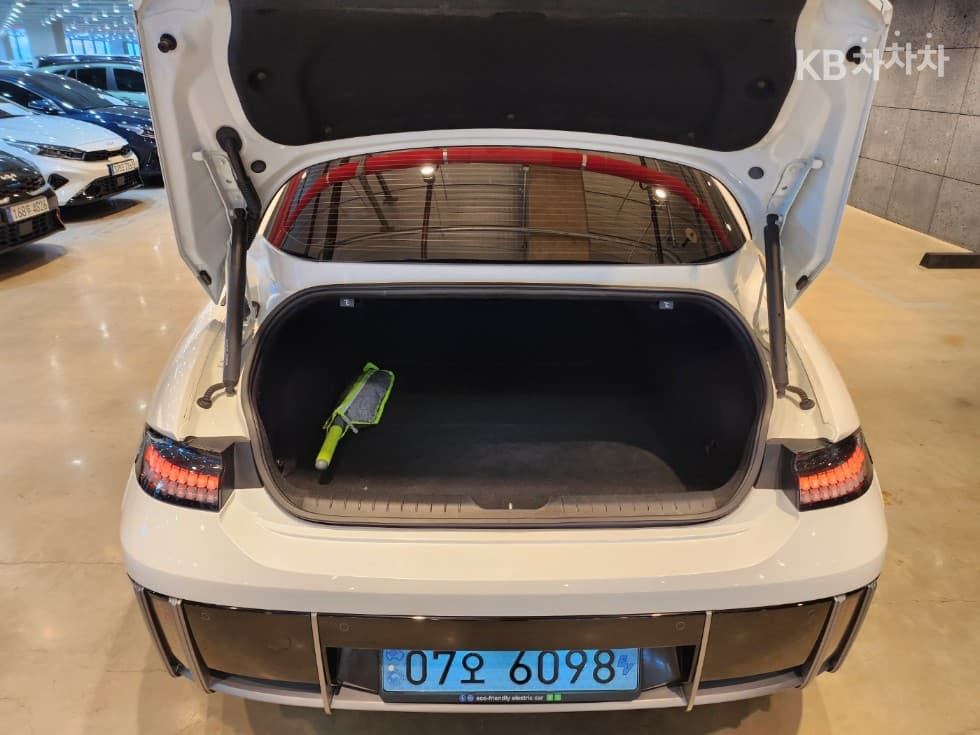 Хюндай IONIQ 6(CE)Long Range Престиж - 25