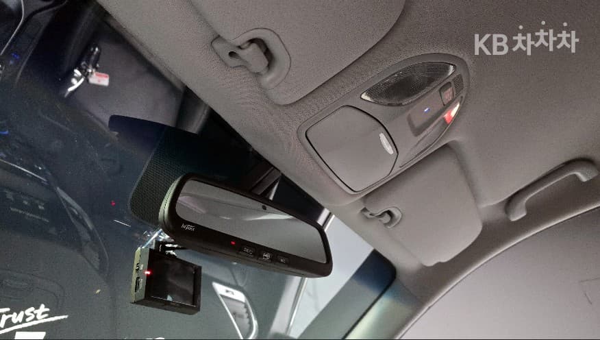 Хюндай Санта Фе The PrimeДизел Хонда R-двигател 2.0 дизел 2WD 5-местен Premium - 19