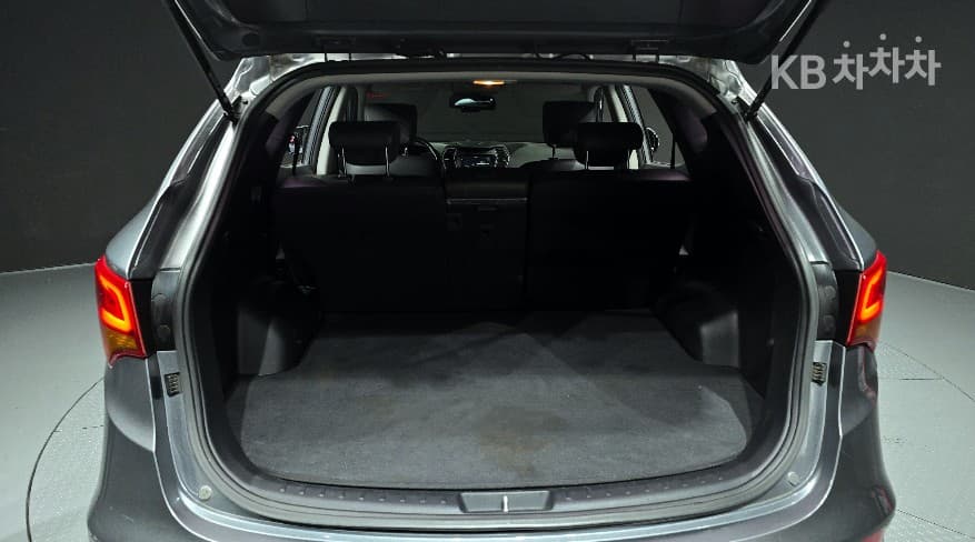 Хюндай Санта Фе The PrimeДизел Хонда R-двигател 2.0 дизел 2WD 5-местен Premium - 20