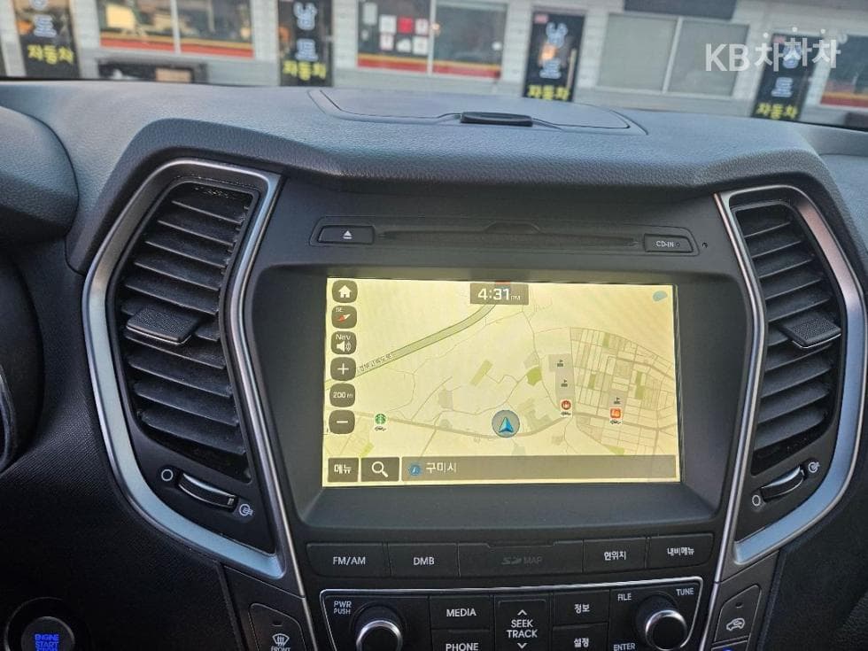 Хюндай Санта Фе The PrimeДизел Хонда R-двигател 2.0 дизел 2WD 7-местен (Лимузин) Exclusive 기본 - 7