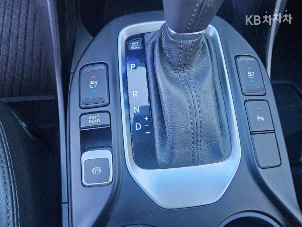 Хюндай Санта Фе The PrimeДизел Хонда R-двигател 2.0 дизел 2WD 7-местен (Лимузин) Exclusive 기본 - 10