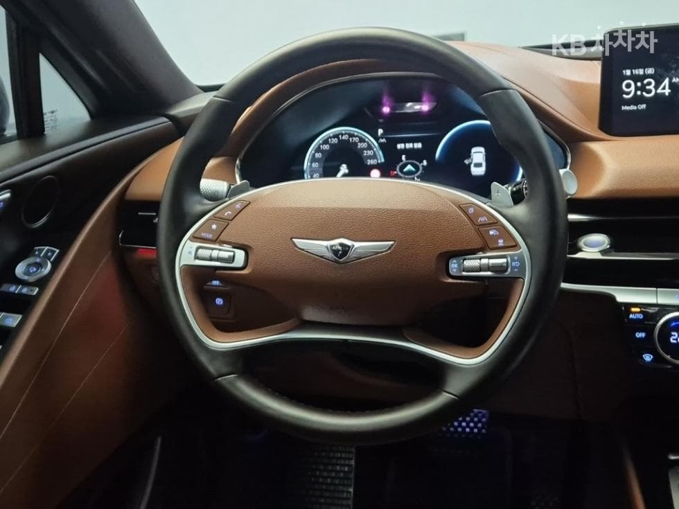 Genesis G80(RG3)2.5 Turbo Gasoline Direct Injection AWD - 9