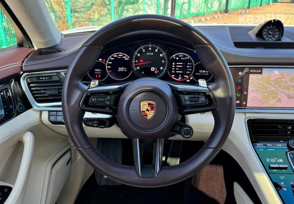 Porsche 파나메라 (971)4.0 GTS Standard - 15