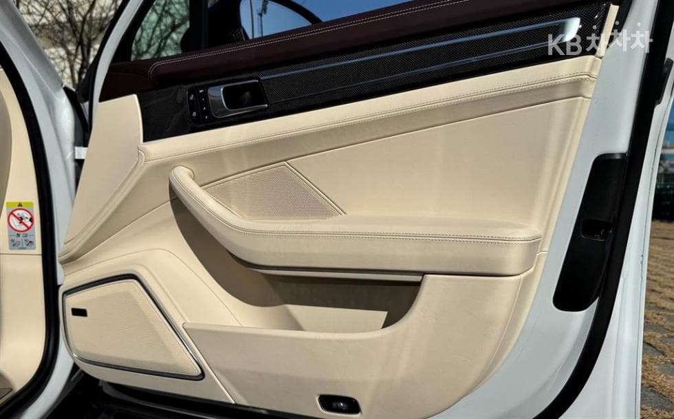 Porsche 파나메라 (971)4.0 GTS Standard - 19