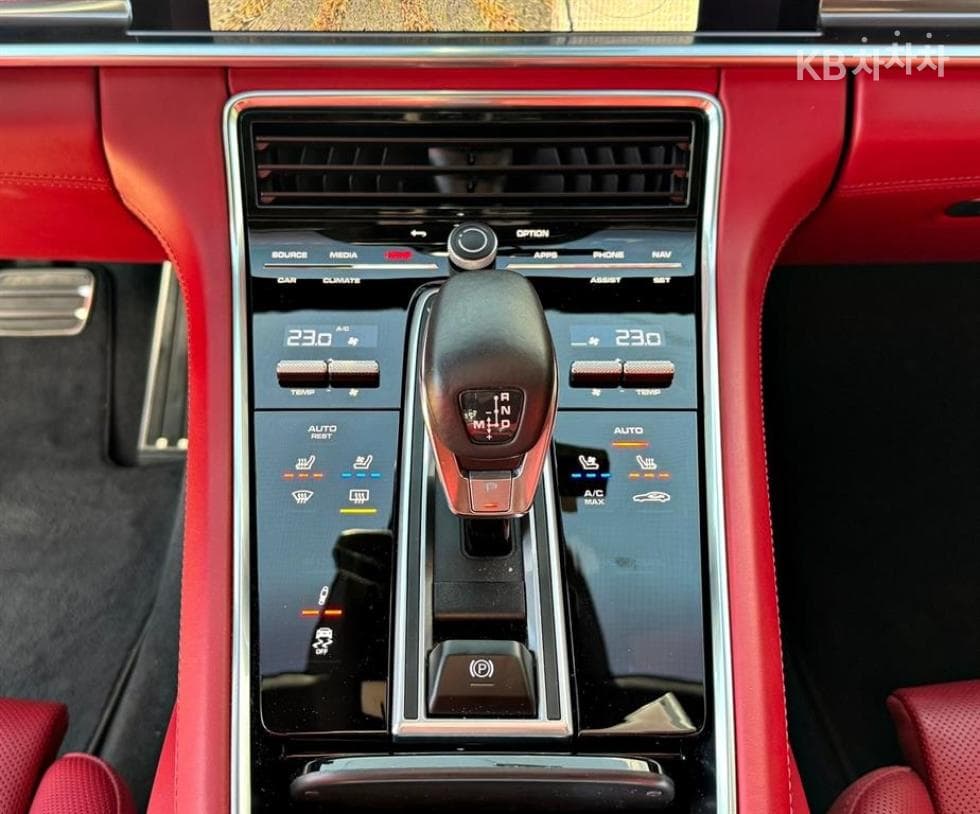 Porsche 파나메라 (971)4.0 GTS Standard - 17