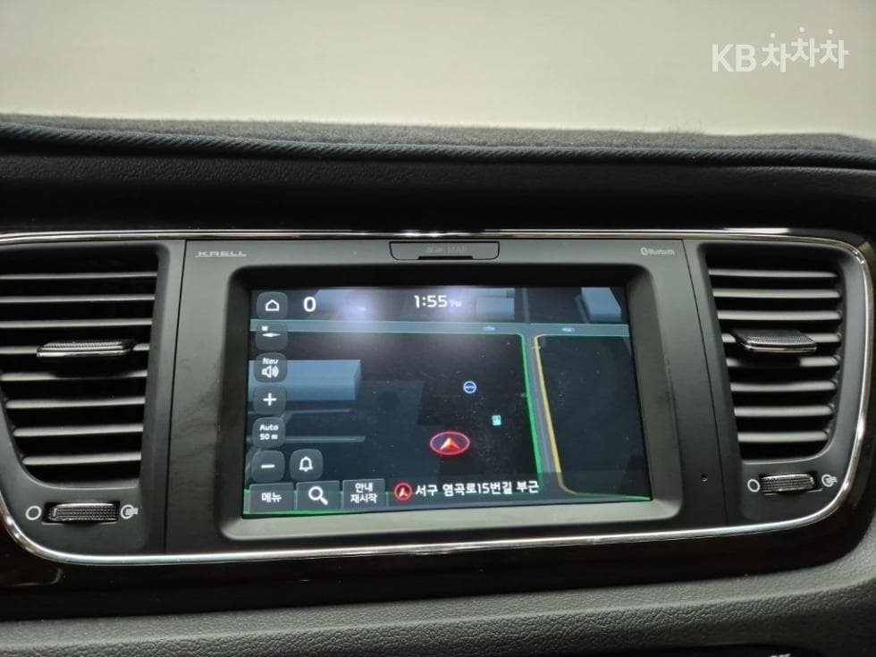 Kia The New (facelift) Carnival7-seater (Limousine) 2.2 Diesel Limousine President - 13