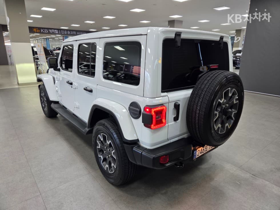 지프 랭글러 (JL)2.0 사하라 파워Top (Cargo) 4도어 Standard - 7