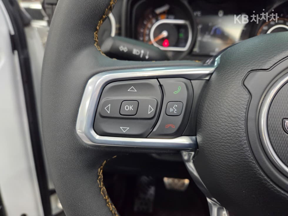 지프 랭글러 (JL)2.0 사하라 파워Top (Cargo) 4도어 Standard - 15