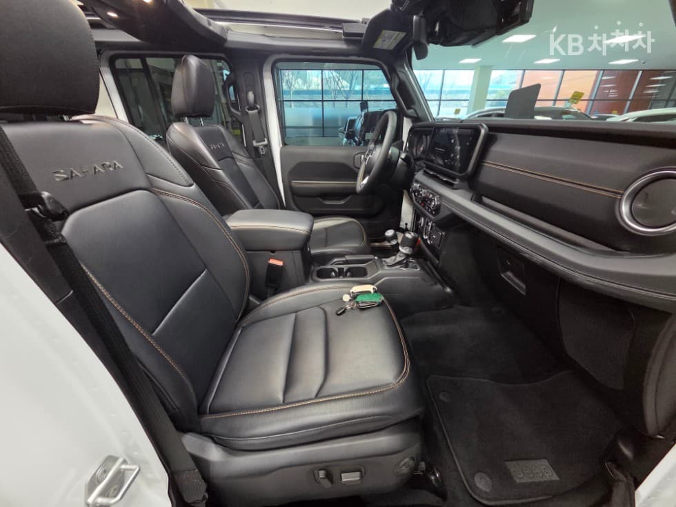 지프 랭글러 (JL)2.0 사하라 파워Top (Cargo) 4도어 Standard - 22