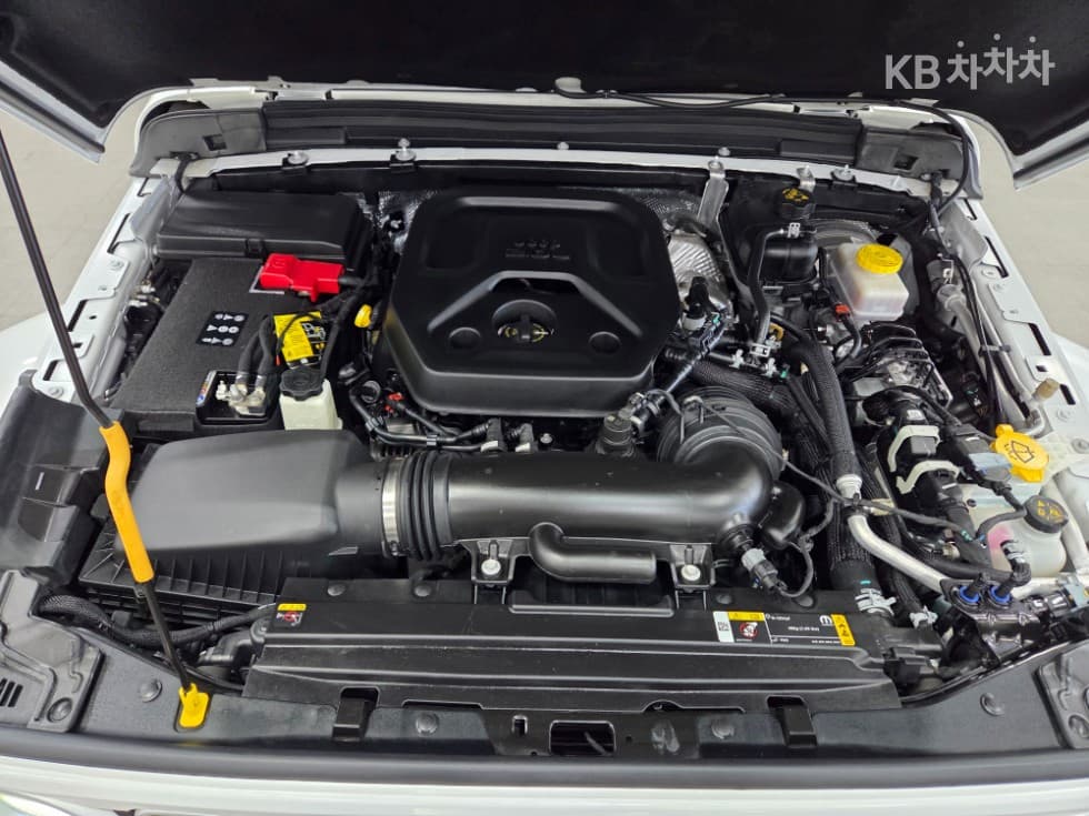 지프 랭글러 (JL)2.0 사하라 파워Top (Cargo) 4도어 Standard - 24