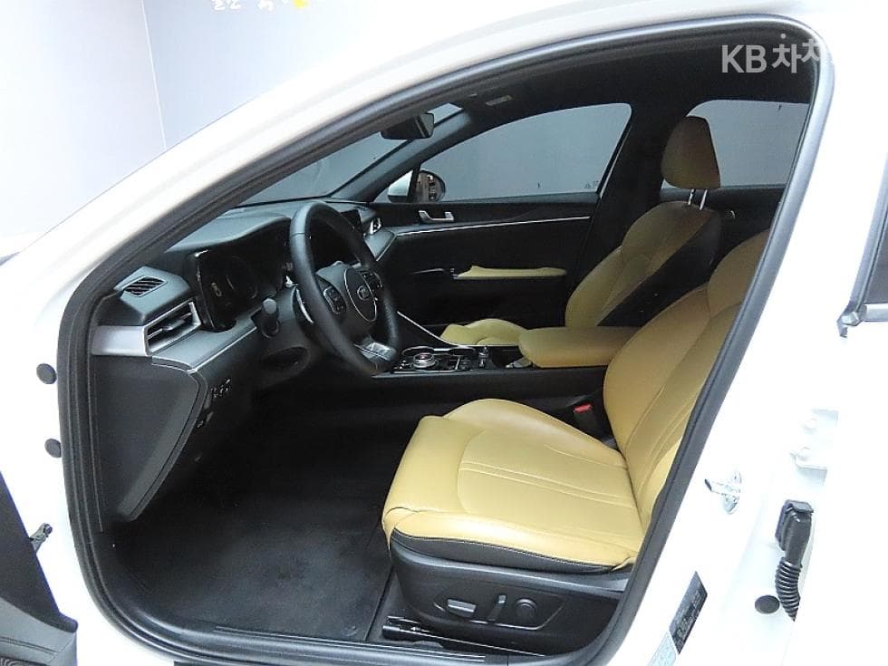 Kia The New (facelift) K5 Second generation1.6 Gasoline Turbo Prestige - 10