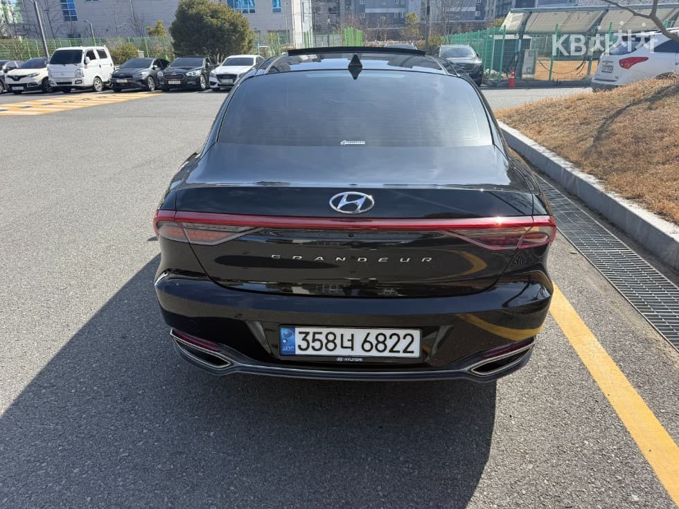 Hyundai The New (facelift) Grandeur (Azera)LPi 3.0 Exclusive - 3