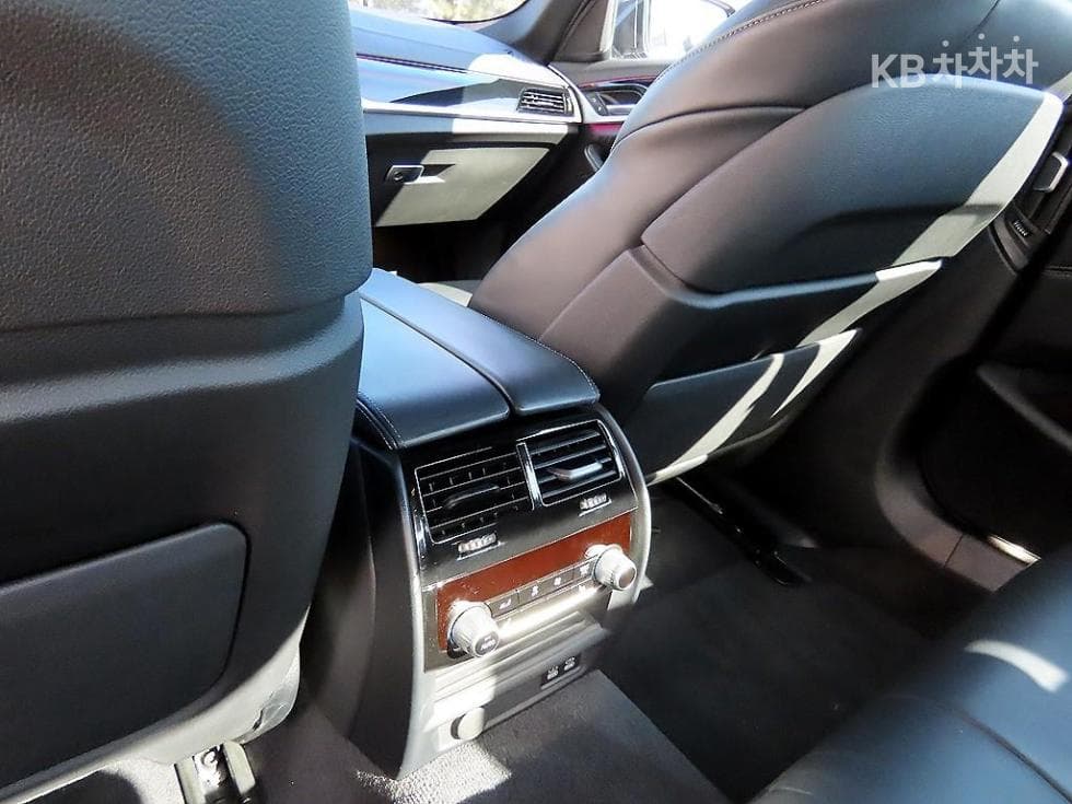 BMW 올New5 Series (G30)530i M Sport Plus - 16