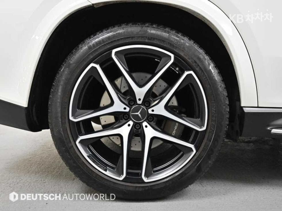 Mercedes-Benz GLE (V167)M-AMG GLE 53 4Matic+ - 5