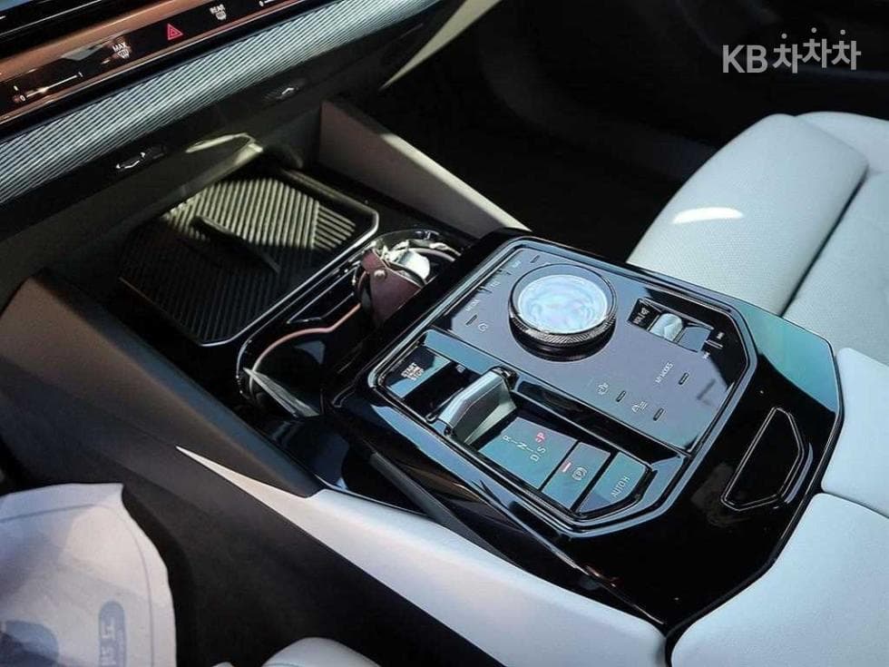 BMW New5 Series(G60)520i M Sport - 10