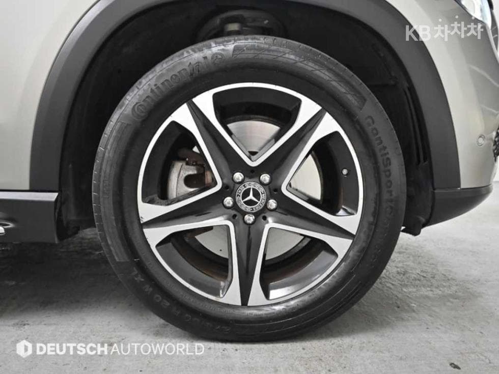 Mercedes-Benz GLE (V167)350 e 4Matic - 5