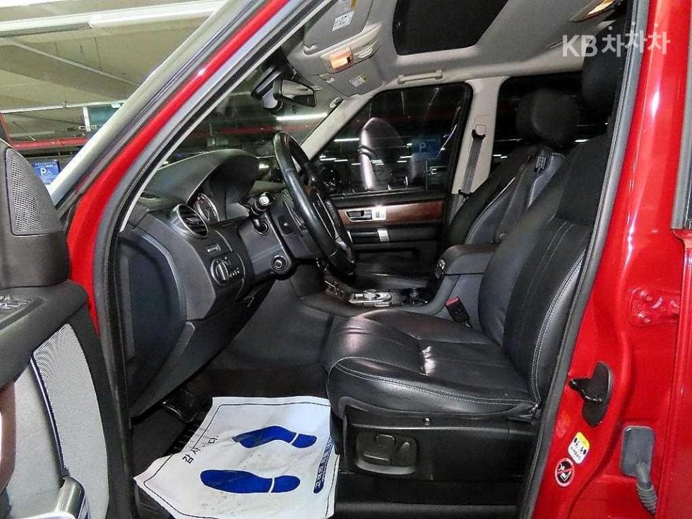 Land Rover 디스커버리43.0 SDV6 HSE Standard - 6