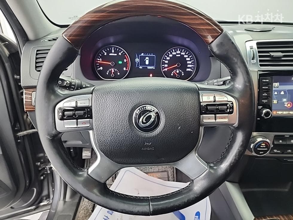 Киа The New (фейслифт) Mohave4x4 VIP 5-местен - 9
