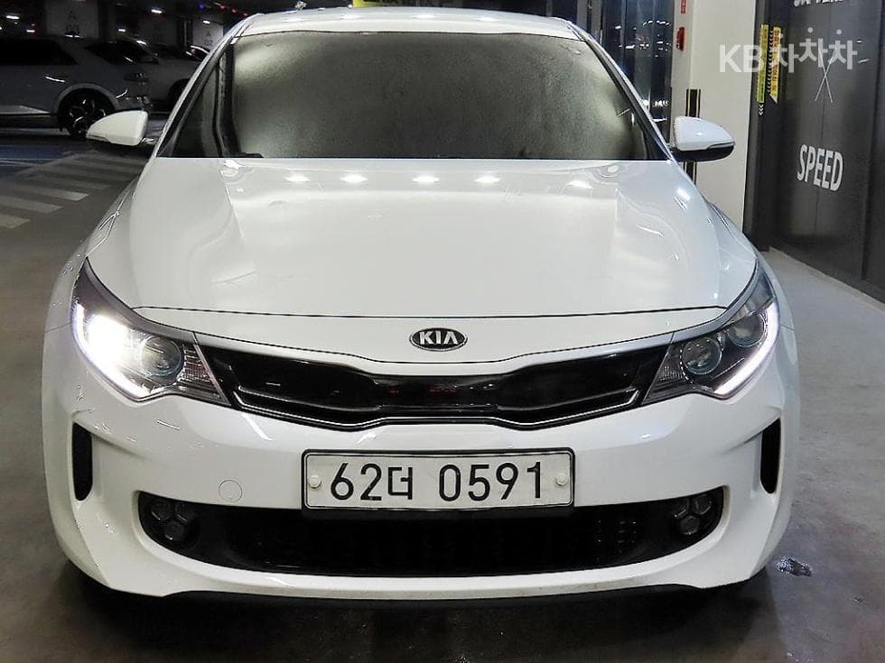Kia K5 Hybrid Second generation2.0 Noblesse Special (special feature/edition) - 2