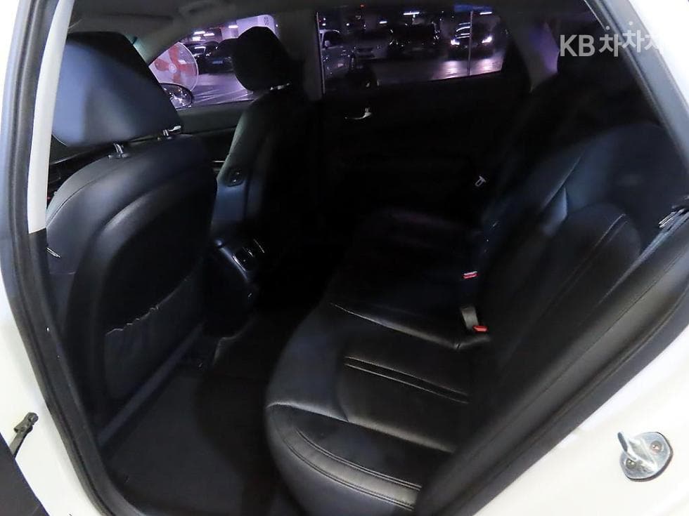 Kia K5 Hybrid Second generation2.0 Noblesse Special (special feature/edition) - 7