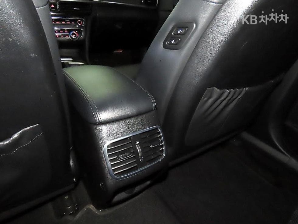 Kia K5 Hybrid Second generation2.0 Noblesse Special (special feature/edition) - 15