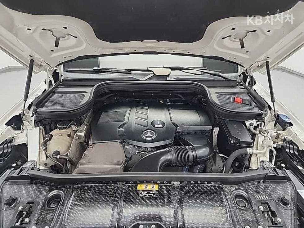 Mercedes-Benz GLE (V167)300 d 4Matic - 5