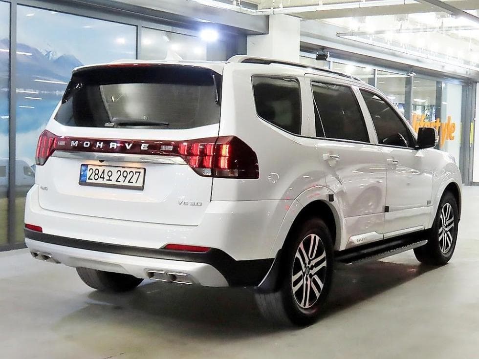 Kia Mohave 더마스터3.0 Diesel 4WD 플래티넘 - 4