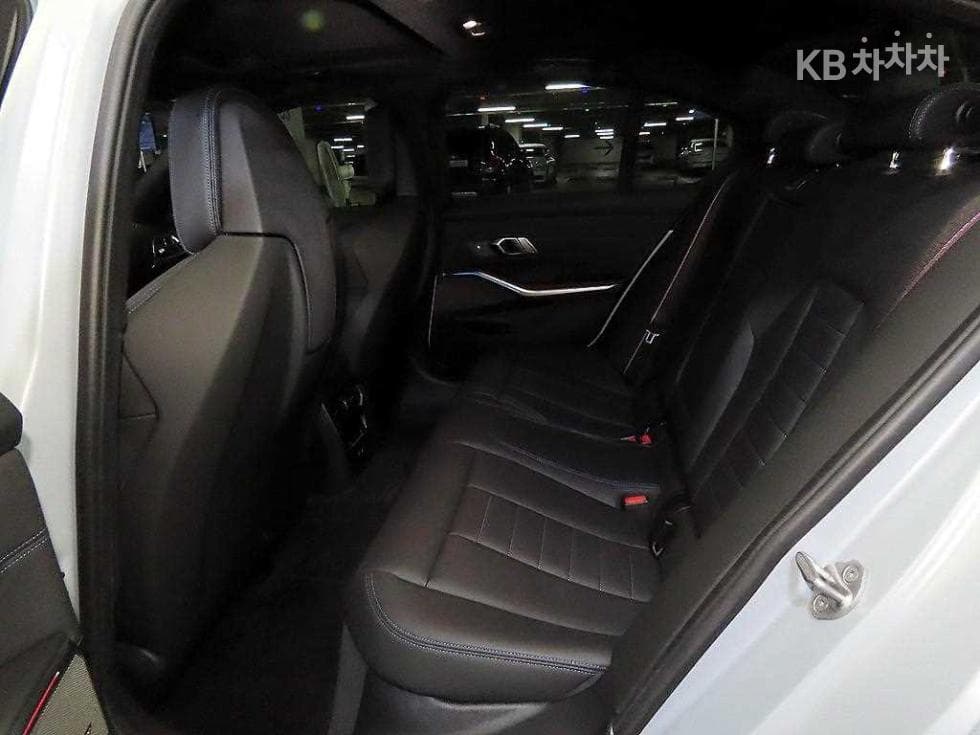 BMW 3 Series (G20)M340i Standard - 7