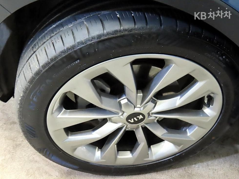Kia Sorento 4th generation2.2 Diesel 2WD Noblesse - 20