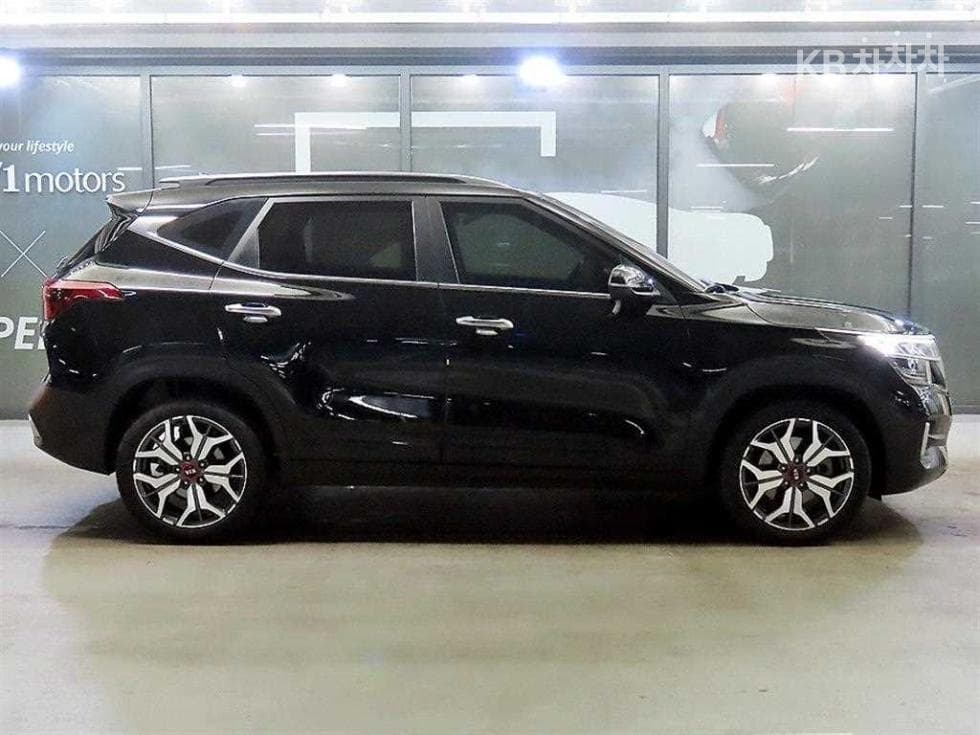 Kia Seltos1.6 Gasoline Turbo 2WD Signature - 3