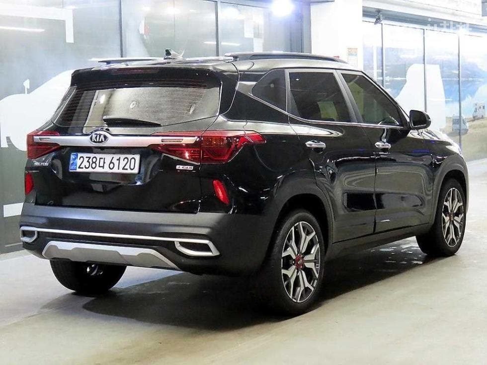 Kia Seltos1.6 Gasoline Turbo 2WD Signature - 4