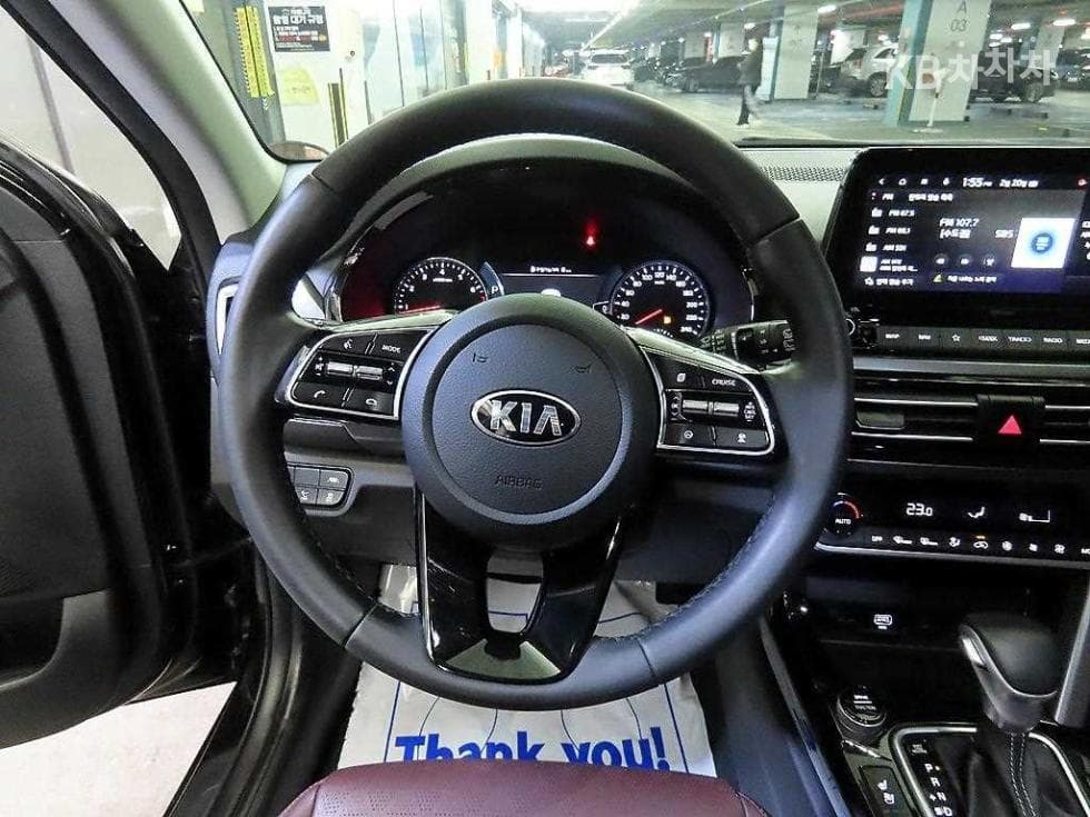 Kia Seltos1.6 Gasoline Turbo 2WD Signature - 8