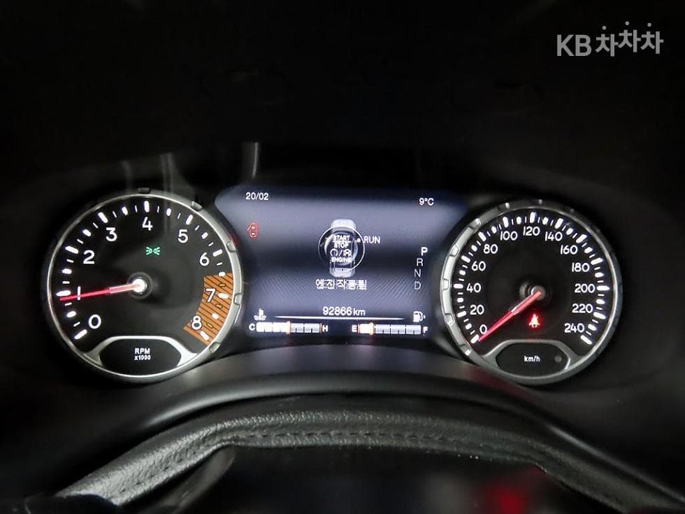 지프 레니게이드2.4 Limited FWD - 8
