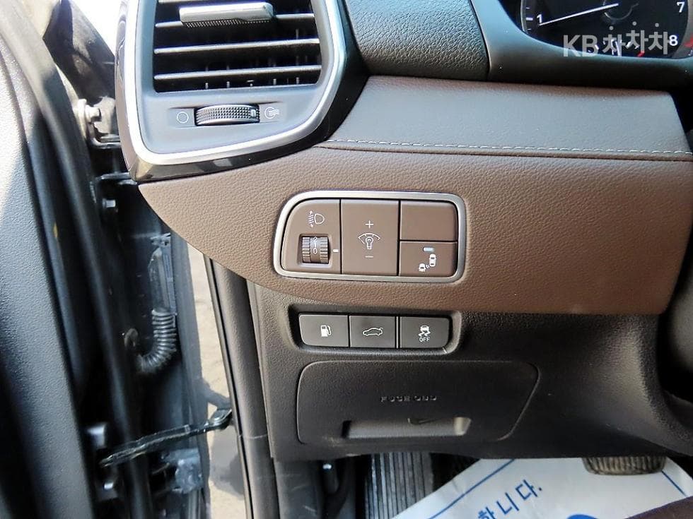 Hyundai Grandeur (Azera)IG2.4 Premium Special (special feature/edition) - 12