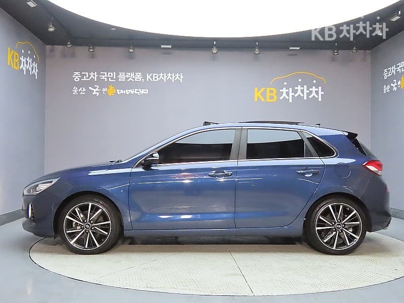 Hyundai i30 (PD)1.6 Turbo 스포츠 Premium - 4