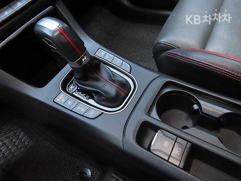 Hyundai i30 (PD)1.6 Turbo 스포츠 Premium - 8